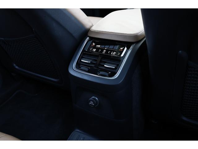 ＸＣ９０ Ｔ８　ツインエンジン　ＡＷＤ　インスクリプション　Ｂｏｗｅｒｓ＆Ｗｉｌｋｉｎｓ　パノラマサンルーフ　電格サードシート　７人乗り　マッサージ機能付きパフォーレイテッドファインナッパレザー　ベンチレーター　純正２１ＡＷ　ヘッドアップＤ　電動テールゲート（76枚目）