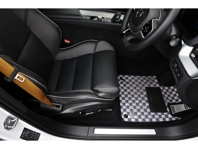 ＸＣ６０ Ｔ８　ポールスターエンジニアード　４０台限定　ＭＨＥＶ仕様　Ｂｏｗｅｒｓ＆Ｗｉｌｋｉｎｓ　Ｇｏｏｇｌｅナビ搭載　オーリンズ２２段階マニュアル調整車高調　専用鍛造２１ＡＷ　Ａｋｅｂｏｎｏ製ブレーキ（フロント６ＰＯＤ）電動テールゲート（48枚目）