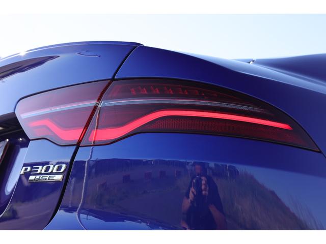 XE XE HSE 後期 プレミアムLEDヘッド(シグネチャーDRL付)リアアニメーションターンランプ付 18Wayウィンレザースポーツシート Pivi Pro 360°カメラ Meridian キャビンライト 19AW(35枚目)