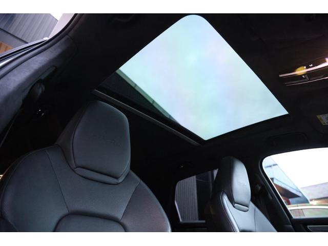 PORSCHE CAYENNE TURBO