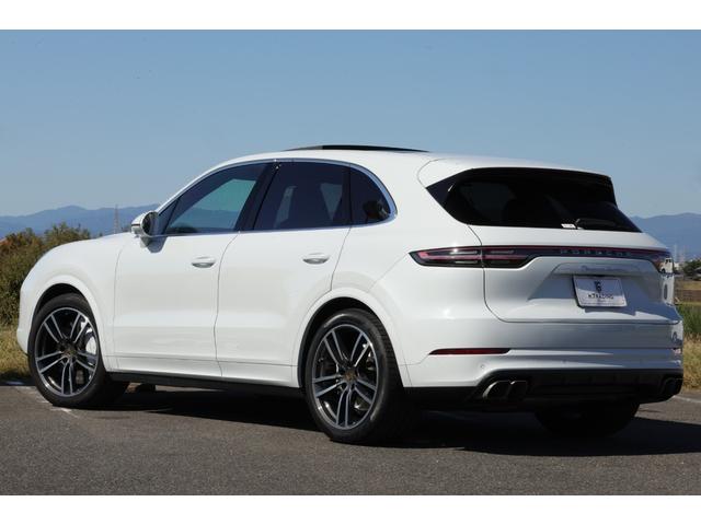 PORSCHE CAYENNE TURBO