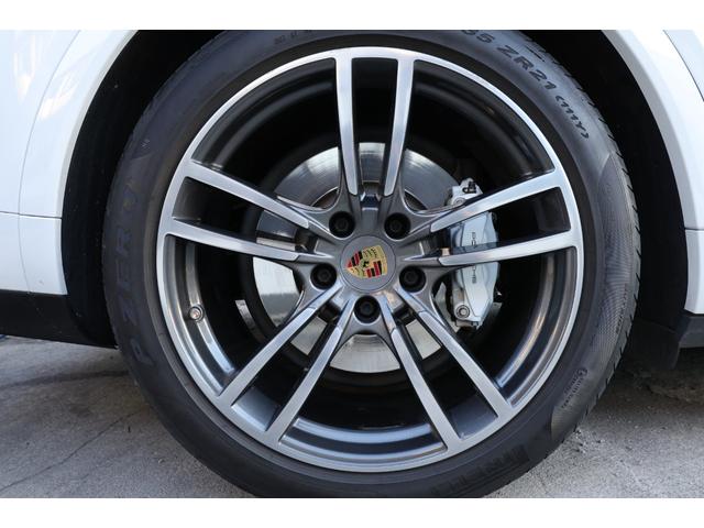 PORSCHE CAYENNE TURBO