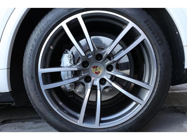 PORSCHE CAYENNE TURBO