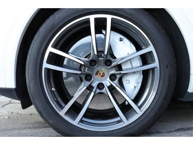 PORSCHE CAYENNE TURBO