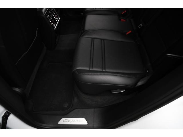 PORSCHE CAYENNE TURBO