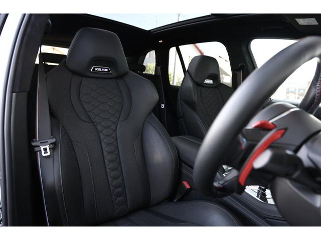Ｘ５ Ｍ コンペティション　新車保証　１オーナー　Ｍコンフォートパッケージ　アダプティブＬＥＤ　マッサージ機能付メリノレザー　ベンチレーター　パノラマサンルーフ　純正ナビ　全方位カメラ　ｈａｒｍａｎ／ｋａｒｄｏｎ　２１／２２ＡＷ（14枚目）