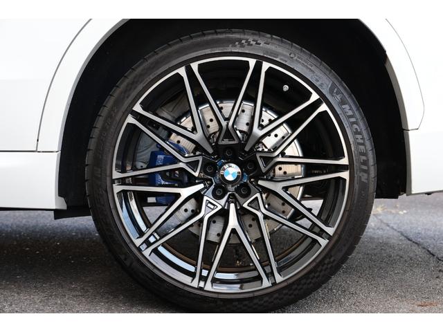 Ｘ５ Ｍ コンペティション　新車保証　１オーナー　Ｍコンフォートパッケージ　アダプティブＬＥＤ　マッサージ機能付メリノレザー　ベンチレーター　パノラマサンルーフ　純正ナビ　全方位カメラ　ｈａｒｍａｎ／ｋａｒｄｏｎ　２１／２２ＡＷ（40枚目）