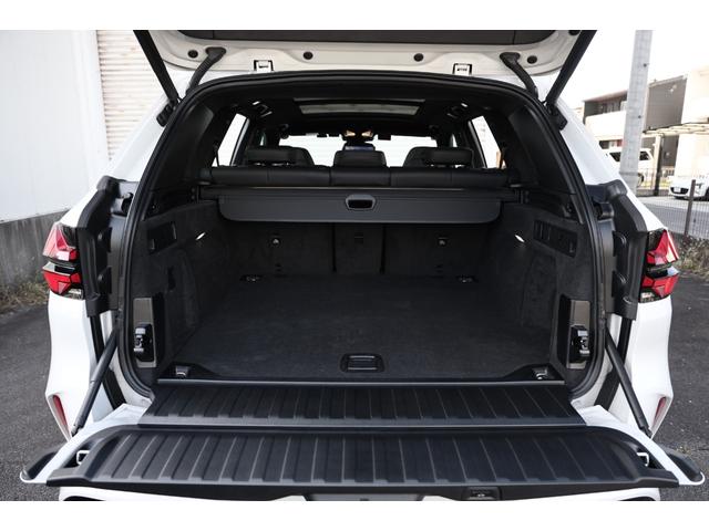 Ｘ５ Ｍ コンペティション　新車保証　１オーナー　Ｍコンフォートパッケージ　アダプティブＬＥＤ　マッサージ機能付メリノレザー　ベンチレーター　パノラマサンルーフ　純正ナビ　全方位カメラ　ｈａｒｍａｎ／ｋａｒｄｏｎ　２１／２２ＡＷ（47枚目）