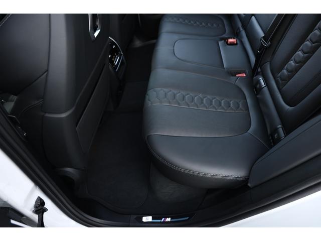 Ｘ５ Ｍ コンペティション　新車保証　１オーナー　Ｍコンフォートパッケージ　アダプティブＬＥＤ　マッサージ機能付メリノレザー　ベンチレーター　パノラマサンルーフ　純正ナビ　全方位カメラ　ｈａｒｍａｎ／ｋａｒｄｏｎ　２１／２２ＡＷ（50枚目）