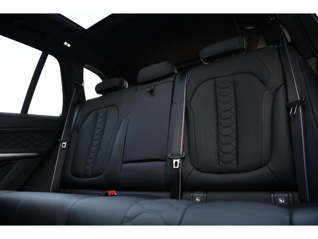 Ｘ５ Ｍ コンペティション　新車保証　１オーナー　Ｍコンフォートパッケージ　アダプティブＬＥＤ　マッサージ機能付メリノレザー　ベンチレーター　パノラマサンルーフ　純正ナビ　全方位カメラ　ｈａｒｍａｎ／ｋａｒｄｏｎ　２１／２２ＡＷ（51枚目）