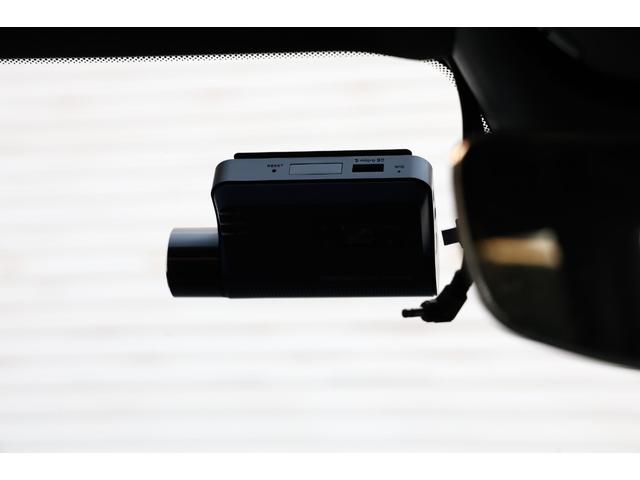 V90 クロスカントリー B6 AWD プロ エアサス仕様 Bowers&Wilkins パノラマサンルーフ マッサージ機能付きベンチレーテッドファインナッパレザー ベンチレーター Googleナビ 全方位カメラ 専用20AW 電動テールゲート(78枚目)