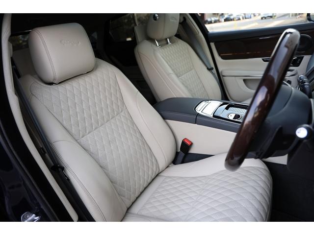 XJ XJ オートバイオグラフィー LWB 後期 アダプティブLED マッサージ機能付きキルティングセミアニリンレザー 全席シートヒーター ベンチレーター リアエンタメ Meridianリファレンスオーディオ パノラマSR ソフトクローズドドア(12枚目)