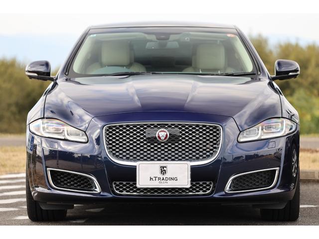 XJ XJ オートバイオグラフィー LWB 後期 アダプティブLED マッサージ機能付きキルティングセミアニリンレザー 全席シートヒーター ベンチレーター リアエンタメ Meridianリファレンスオーディオ パノラマSR ソフトクローズドドア(16枚目)