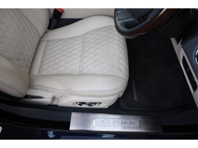 XJ XJ オートバイオグラフィー LWB 後期 アダプティブLED マッサージ機能付きキルティングセミアニリンレザー 全席シートヒーター ベンチレーター リアエンタメ Meridianリファレンスオーディオ パノラマSR ソフトクローズドドア(46枚目)