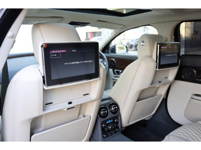 XJ XJ オートバイオグラフィー LWB 後期 アダプティブLED マッサージ機能付きキルティングセミアニリンレザー 全席シートヒーター ベンチレーター リアエンタメ Meridianリファレンスオーディオ パノラマSR ソフトクローズドドア(56枚目)