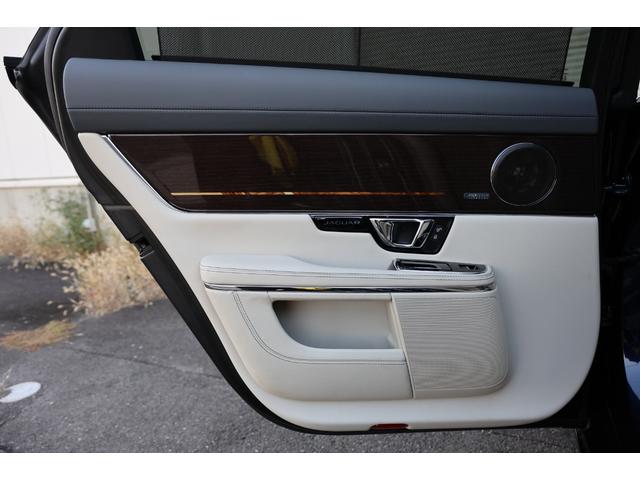 XJ XJ オートバイオグラフィー LWB 後期 アダプティブLED マッサージ機能付きキルティングセミアニリンレザー 全席シートヒーター ベンチレーター リアエンタメ Meridianリファレンスオーディオ パノラマSR ソフトクローズドドア(57枚目)