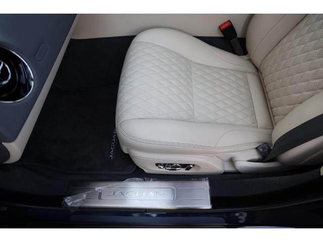 XJ XJ オートバイオグラフィー LWB 後期 アダプティブLED マッサージ機能付きキルティングセミアニリンレザー 全席シートヒーター ベンチレーター リアエンタメ Meridianリファレンスオーディオ パノラマSR ソフトクローズドドア(61枚目)