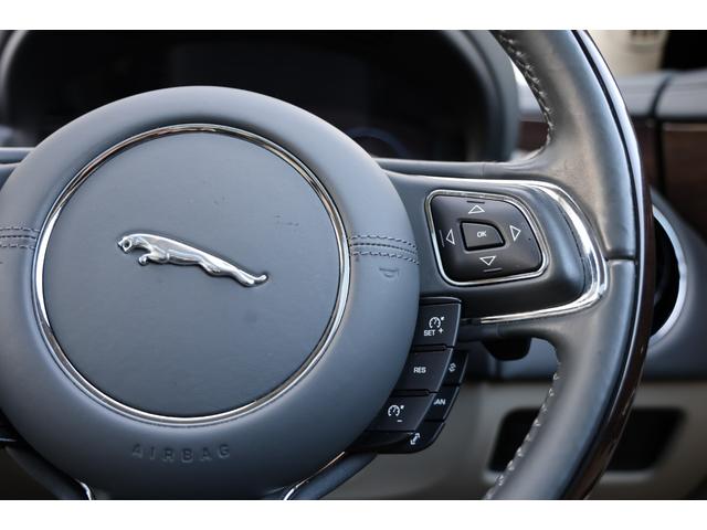 XJ XJ オートバイオグラフィー LWB 後期 アダプティブLED マッサージ機能付きキルティングセミアニリンレザー 全席シートヒーター ベンチレーター リアエンタメ Meridianリファレンスオーディオ パノラマSR ソフトクローズドドア(74枚目)