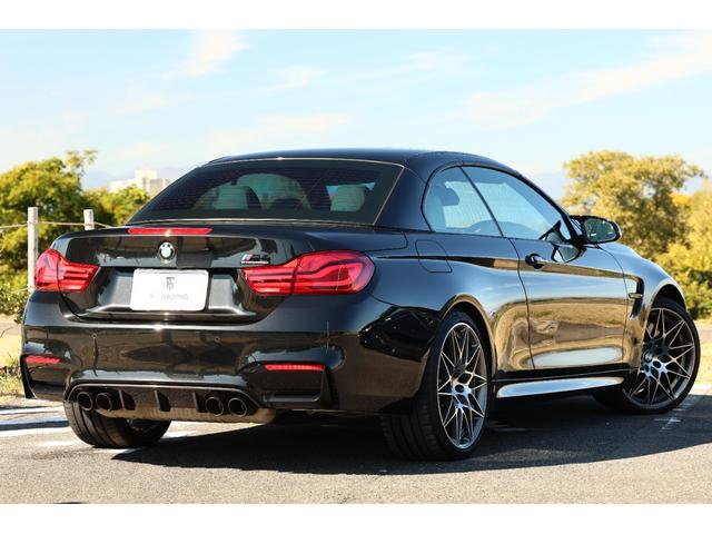 Ｍ４ Ｍ４カブリオレ　コンペティション　１オーナー　電動ハードトップ　アダプティブＬＥＤ　ホワイトメリノレザー　シートヒーター　２０ＡＷ　Ｍコンパウンドブレーキ　ｈａｒｍａｎ／ｋａｄｏｎ　ヘッドアップディスプレイ　カーボンインテリアトリム（6枚目）