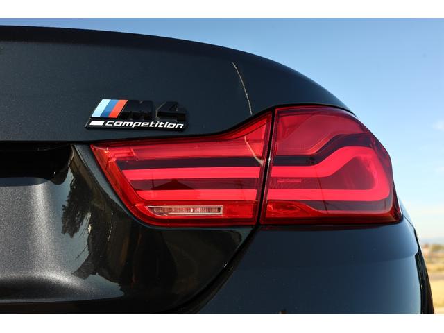 Ｍ４ Ｍ４カブリオレ　コンペティション　１オーナー　電動ハードトップ　アダプティブＬＥＤ　ホワイトメリノレザー　シートヒーター　２０ＡＷ　Ｍコンパウンドブレーキ　ｈａｒｍａｎ／ｋａｄｏｎ　ヘッドアップディスプレイ　カーボンインテリアトリム（8枚目）