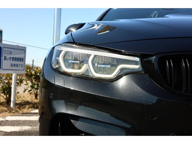 Ｍ４ Ｍ４カブリオレ　コンペティション　１オーナー　電動ハードトップ　アダプティブＬＥＤ　ホワイトメリノレザー　シートヒーター　２０ＡＷ　Ｍコンパウンドブレーキ　ｈａｒｍａｎ／ｋａｄｏｎ　ヘッドアップディスプレイ　カーボンインテリアトリム（19枚目）