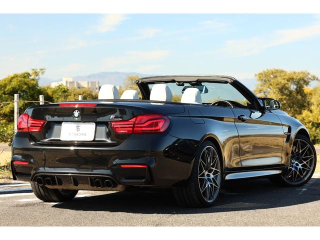 Ｍ４ Ｍ４カブリオレ　コンペティション　１オーナー　電動ハードトップ　アダプティブＬＥＤ　ホワイトメリノレザー　シートヒーター　２０ＡＷ　Ｍコンパウンドブレーキ　ｈａｒｍａｎ／ｋａｄｏｎ　ヘッドアップディスプレイ　カーボンインテリアトリム（33枚目）