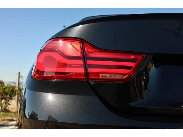 Ｍ４ Ｍ４カブリオレ　コンペティション　１オーナー　電動ハードトップ　アダプティブＬＥＤ　ホワイトメリノレザー　シートヒーター　２０ＡＷ　Ｍコンパウンドブレーキ　ｈａｒｍａｎ／ｋａｄｏｎ　ヘッドアップディスプレイ　カーボンインテリアトリム（41枚目）