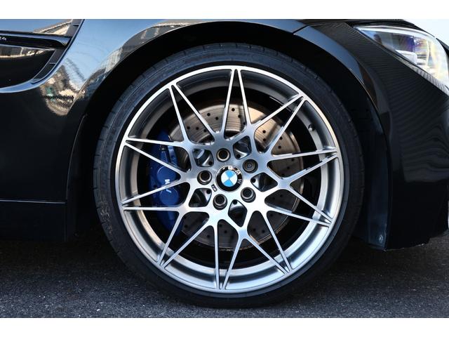 Ｍ４ Ｍ４カブリオレ　コンペティション　１オーナー　電動ハードトップ　アダプティブＬＥＤ　ホワイトメリノレザー　シートヒーター　２０ＡＷ　Ｍコンパウンドブレーキ　ｈａｒｍａｎ／ｋａｄｏｎ　ヘッドアップディスプレイ　カーボンインテリアトリム（44枚目）