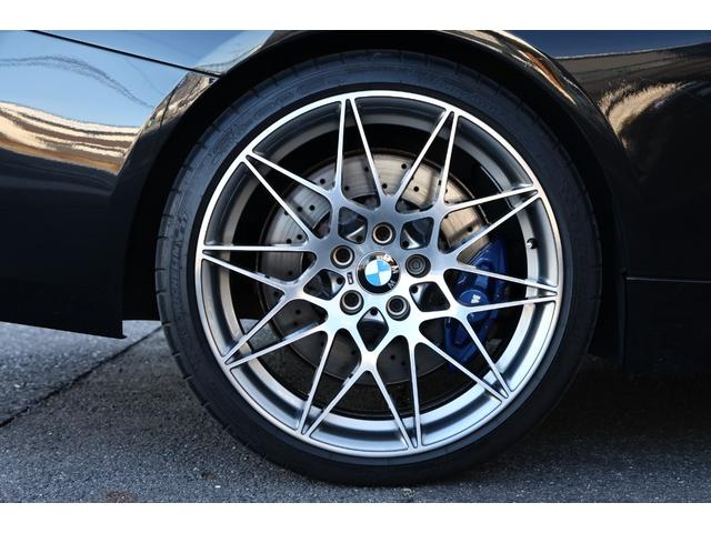 Ｍ４ Ｍ４カブリオレ　コンペティション　１オーナー　電動ハードトップ　アダプティブＬＥＤ　ホワイトメリノレザー　シートヒーター　２０ＡＷ　Ｍコンパウンドブレーキ　ｈａｒｍａｎ／ｋａｄｏｎ　ヘッドアップディスプレイ　カーボンインテリアトリム（45枚目）