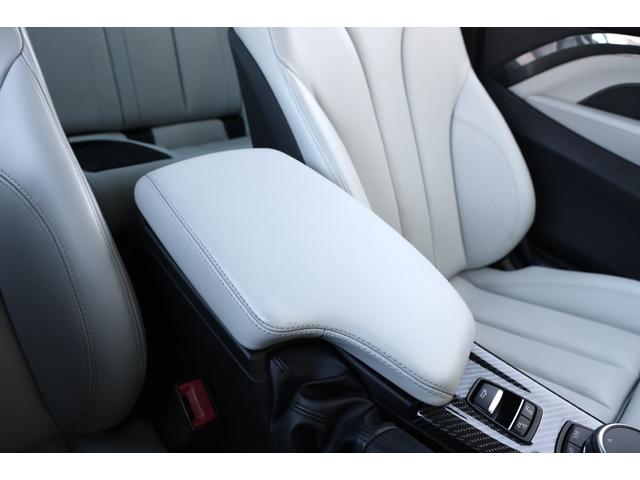 Ｍ４ Ｍ４カブリオレ　コンペティション　１オーナー　電動ハードトップ　アダプティブＬＥＤ　ホワイトメリノレザー　シートヒーター　２０ＡＷ　Ｍコンパウンドブレーキ　ｈａｒｍａｎ／ｋａｄｏｎ　ヘッドアップディスプレイ　カーボンインテリアトリム（74枚目）