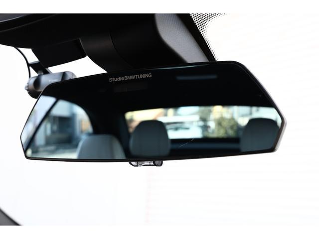 Ｍ４ Ｍ４カブリオレ　コンペティション　１オーナー　電動ハードトップ　アダプティブＬＥＤ　ホワイトメリノレザー　シートヒーター　２０ＡＷ　Ｍコンパウンドブレーキ　ｈａｒｍａｎ／ｋａｄｏｎ　ヘッドアップディスプレイ　カーボンインテリアトリム（78枚目）