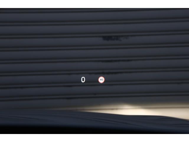 V60 リチャジアルティメットT6AWDプラグインハイブリド 新車保証 Googleナビ パノラマサンルーフ マッサージ機能付きファインナッパレザー ベンチレーター harman/kardon オレフォス社製シフトノブ 19AW HUD ACC 電動テールゲート(14枚目)