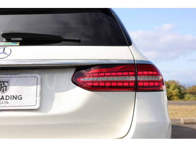 Ｅクラスステーションワゴン Ｅ２００　ステーションワゴン　スポーツ　後期　エクスクルーシブ　ＡＭＧラインインテリアＰＫＧ　ＭＨＥＶ　マルチビームＬＥＤ　ブラックナッパレザー　パノラマサンルーフ　ＭＢＵＸ　ＡＲナビ　３６０°カメラ　Ｂｕｒｍｅｓｔｅｒ　電動テールゲート（8枚目）