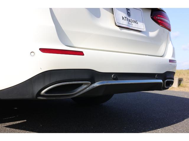 Ｅクラスステーションワゴン Ｅ２００　ステーションワゴン　スポーツ　後期　エクスクルーシブ　ＡＭＧラインインテリアＰＫＧ　ＭＨＥＶ　マルチビームＬＥＤ　ブラックナッパレザー　パノラマサンルーフ　ＭＢＵＸ　ＡＲナビ　３６０°カメラ　Ｂｕｒｍｅｓｔｅｒ　電動テールゲート（42枚目）