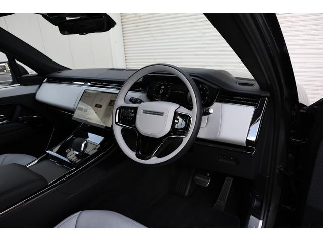 レンジローバースポーツ オートバイオグラフィー　Ｐ５５０ｅ　新車保証　ＰＨＥＶ　ディプロイアブルサイドステップ　２３インチ”スタイル１０７５”　レッドキャリパー　２２ｗａｙパフォーレイテッドセミアニリンレザー　マッサージ、ベンチレーター機能付　Ｍｅｒｉｄｉａｎ（3枚目）