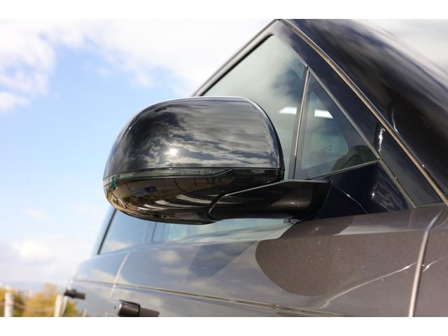 レンジローバースポーツ オートバイオグラフィー　Ｐ５５０ｅ　新車保証　ＰＨＥＶ　ディプロイアブルサイドステップ　２３インチ”スタイル１０７５”　レッドキャリパー　２２ｗａｙパフォーレイテッドセミアニリンレザー　マッサージ、ベンチレーター機能付　Ｍｅｒｉｄｉａｎ（23枚目）