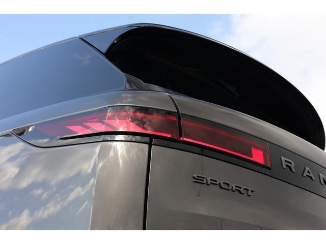 レンジローバースポーツ オートバイオグラフィー　Ｐ５５０ｅ　新車保証　ＰＨＥＶ　ディプロイアブルサイドステップ　２３インチ”スタイル１０７５”　レッドキャリパー　２２ｗａｙパフォーレイテッドセミアニリンレザー　マッサージ、ベンチレーター機能付　Ｍｅｒｉｄｉａｎ（34枚目）