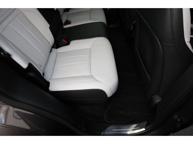 レンジローバースポーツ オートバイオグラフィー　Ｐ５５０ｅ　新車保証　ＰＨＥＶ　ディプロイアブルサイドステップ　２３インチ”スタイル１０７５”　レッドキャリパー　２２ｗａｙパフォーレイテッドセミアニリンレザー　マッサージ、ベンチレーター機能付　Ｍｅｒｉｄｉａｎ（47枚目）