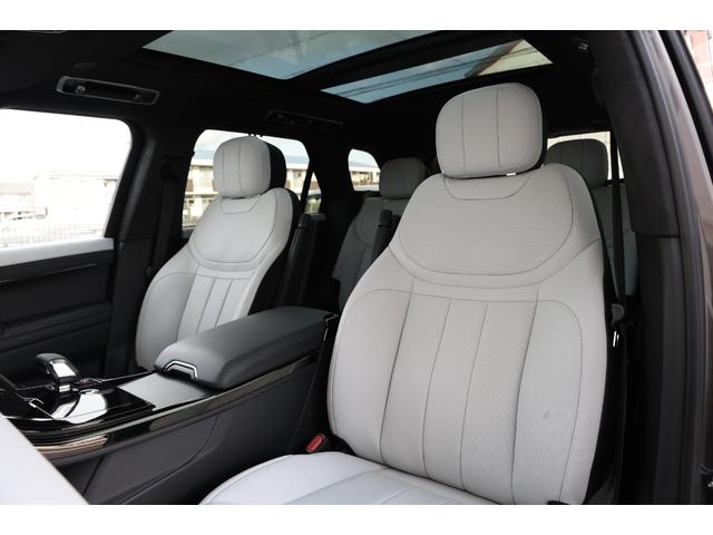 レンジローバースポーツ オートバイオグラフィー　Ｐ５５０ｅ　新車保証　ＰＨＥＶ　ディプロイアブルサイドステップ　２３インチ”スタイル１０７５”　レッドキャリパー　２２ｗａｙパフォーレイテッドセミアニリンレザー　マッサージ、ベンチレーター機能付　Ｍｅｒｉｄｉａｎ（54枚目）