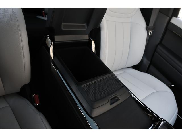 レンジローバースポーツ オートバイオグラフィー　Ｐ５５０ｅ　新車保証　ＰＨＥＶ　ディプロイアブルサイドステップ　２３インチ”スタイル１０７５”　レッドキャリパー　２２ｗａｙパフォーレイテッドセミアニリンレザー　マッサージ、ベンチレーター機能付　Ｍｅｒｉｄｉａｎ（73枚目）