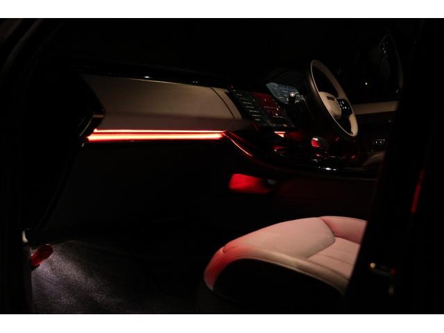 レンジローバースポーツ オートバイオグラフィー　Ｐ５５０ｅ　新車保証　ＰＨＥＶ　ディプロイアブルサイドステップ　２３インチ”スタイル１０７５”　レッドキャリパー　２２ｗａｙパフォーレイテッドセミアニリンレザー　マッサージ、ベンチレーター機能付　Ｍｅｒｉｄｉａｎ（79枚目）