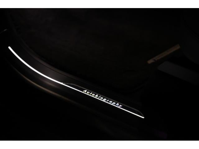 レンジローバースポーツ オートバイオグラフィー　Ｐ５５０ｅ　新車保証　ＰＨＥＶ　ディプロイアブルサイドステップ　２３インチ”スタイル１０７５”　レッドキャリパー　２２ｗａｙパフォーレイテッドセミアニリンレザー　マッサージ、ベンチレーター機能付　Ｍｅｒｉｄｉａｎ（80枚目）