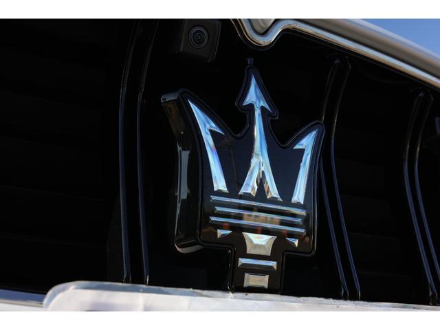 グランカブリオ トロフェオ 新車保証 テックアシスタンスP スポーツデザインP Sonus faberプレミアムオーディオ ネロ/ロッソインテリア ソフトトップ/グラナータ ペガソ鍛造20/21AW レッドキャリパー HUD(23枚目)