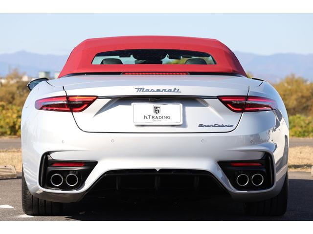 グランカブリオ トロフェオ 新車保証 テックアシスタンスP スポーツデザインP Sonus faberプレミアムオーディオ ネロ/ロッソインテリア ソフトトップ/グラナータ ペガソ鍛造20/21AW レッドキャリパー HUD(30枚目)
