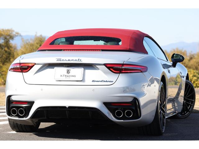 グランカブリオ トロフェオ 新車保証 テックアシスタンスP スポーツデザインP Sonus faberプレミアムオーディオ ネロ/ロッソインテリア ソフトトップ/グラナータ ペガソ鍛造20/21AW レッドキャリパー HUD(31枚目)