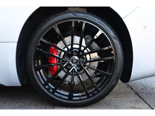 グランカブリオ トロフェオ 新車保証 テックアシスタンスP スポーツデザインP Sonus faberプレミアムオーディオ ネロ/ロッソインテリア ソフトトップ/グラナータ ペガソ鍛造20/21AW レッドキャリパー HUD(46枚目)