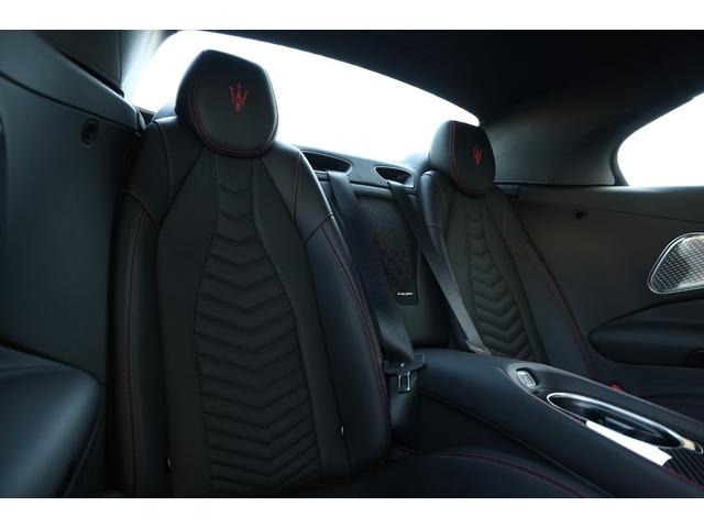 グランカブリオ トロフェオ 新車保証 テックアシスタンスP スポーツデザインP Sonus faberプレミアムオーディオ ネロ/ロッソインテリア ソフトトップ/グラナータ ペガソ鍛造20/21AW レッドキャリパー HUD(55枚目)