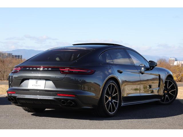 パナメーラ ４　エグゼクティブ　法人１オーナー　ロングボディ　４人乗り　スポーツデザインパッケージ　スポーツエグゾースト　パノラマサンルーフ　４ゾーンエアコン　ソフトクローズドドア　マトリクスＬＥＤヘッドＰＤＬＳ　地デジチューナー（8枚目）