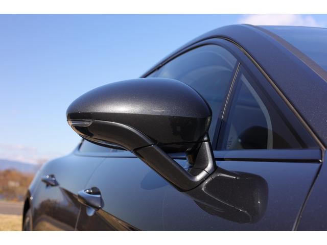 パナメーラ ４　エグゼクティブ　法人１オーナー　ロングボディ　４人乗り　スポーツデザインパッケージ　スポーツエグゾースト　パノラマサンルーフ　４ゾーンエアコン　ソフトクローズドドア　マトリクスＬＥＤヘッドＰＤＬＳ　地デジチューナー（24枚目）