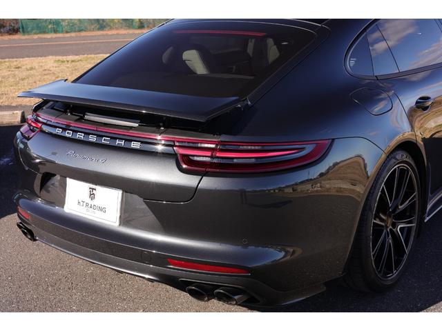 パナメーラ ４　エグゼクティブ　法人１オーナー　ロングボディ　４人乗り　スポーツデザインパッケージ　スポーツエグゾースト　パノラマサンルーフ　４ゾーンエアコン　ソフトクローズドドア　マトリクスＬＥＤヘッドＰＤＬＳ　地デジチューナー（36枚目）